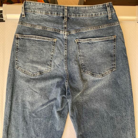 Cotton On Women Waxed & Ripped Denim Stretch Straight Leg Jeans size 8 US, Blue - Picture 11 of 13